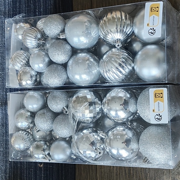 New Christmas Ornaments SET - Picture 5 of 5